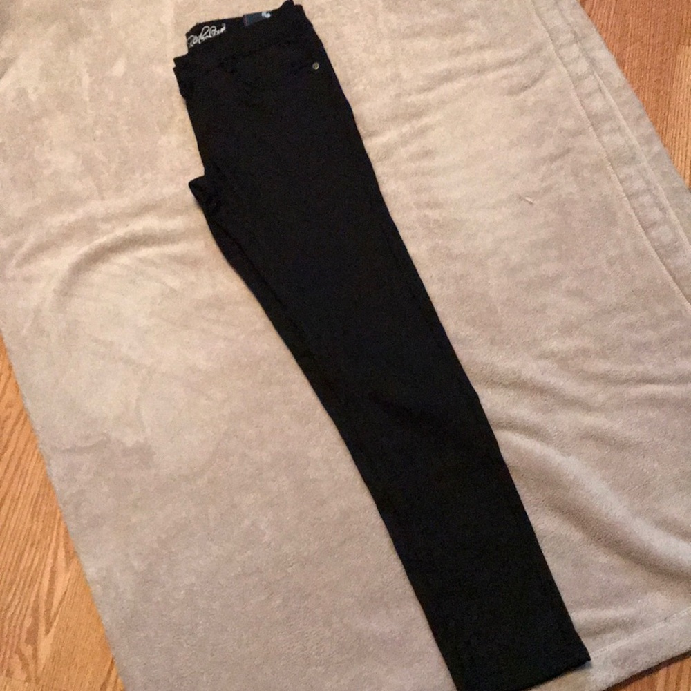 Girls jeans❌❌sold ❌❌